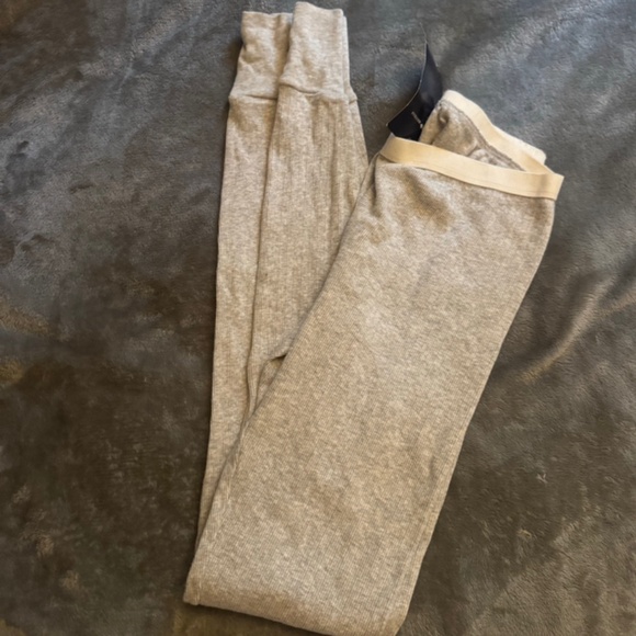 Brandy Melville grey long pants - Picture 1 of 1